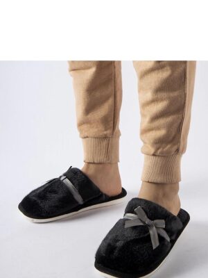 Kapcie Model Antonino 731-02 Black - Solea